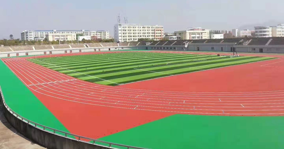 贛州市會(huì)昌縣體育中心2萬(wàn)平方全塑型自結(jié)紋跑道＋足球場(chǎng)